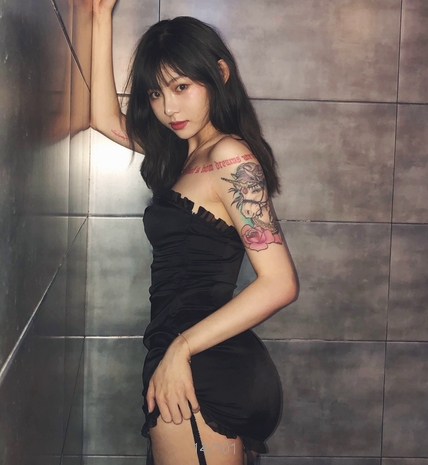 斗鱼网红痞幼私拍大咖，500M尺度视频合集