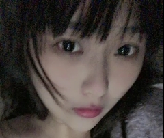 绝世美女自娱自乐诱惑4v1.3G视频