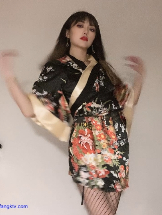 一少举牌露脸定制+15.7g