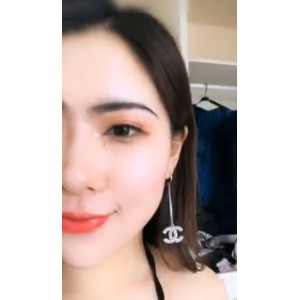 [转载搬运]+玩铁女神性感黑色蕾丝有趣有尺度与宅男互动对白清晰+[1v+490m][百度盘]
