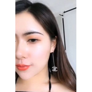 [转载搬运]+玩铁女神性感黑色蕾丝有趣有尺度与宅男互动对白清晰+[1v+490m][百度盘]
