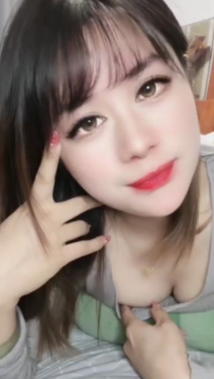 最新《疯狂抖音》外篇《抖音擦边10》[471V+3.96G+百度云]