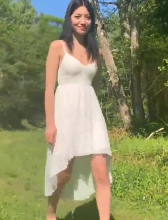 清新可爱的Littleliliana：17v1.2g视频大全