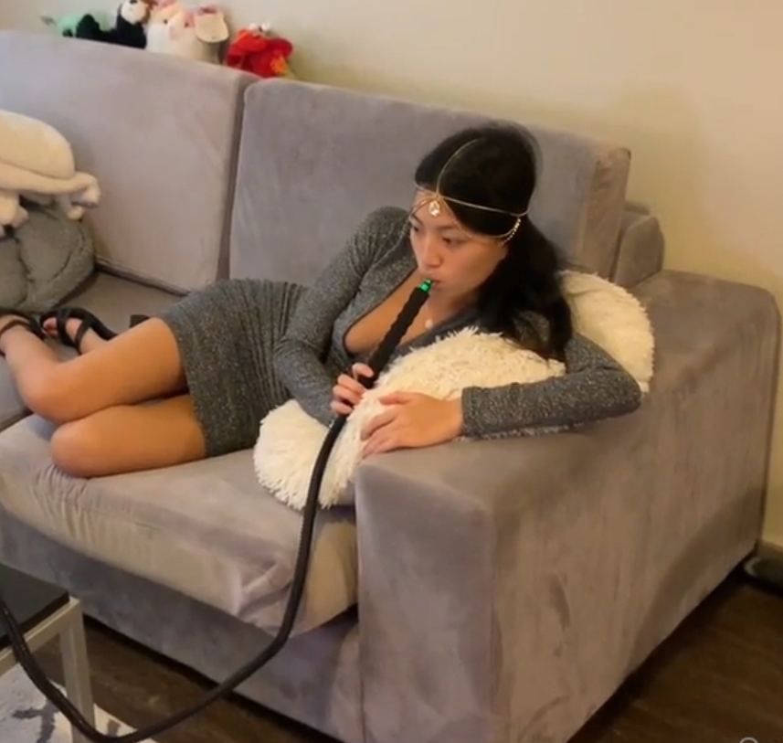 清新可爱的Littleliliana：17v1.2g视频大全