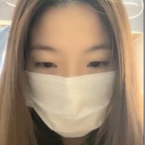 大罩杯学妹宿舍偷播小贝贝最新合集91V40G，深夜不睡觉