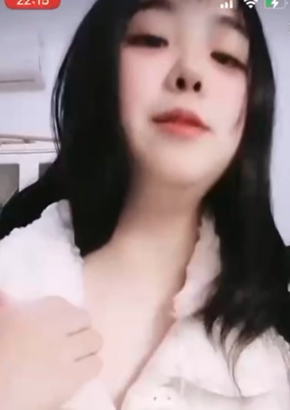 疯狂抖音美女PK美妙境界最新合集200V5.26G，享受瞬间光pp倒立劈叉