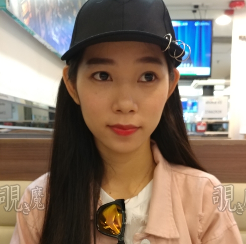 转载搬运百度盘奇葩姿势喂糖迷翻小嫩模最新合集1V3G2.9G，精彩视频合集