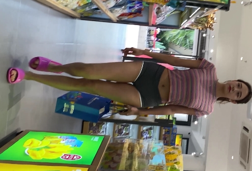 紧身热裤美女翘臀合集1V7.39G，百度云分卷压缩包下载