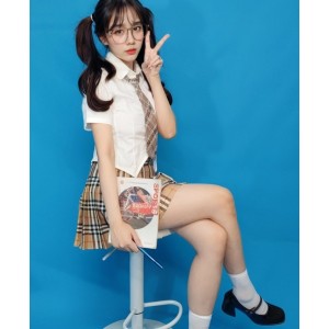 推特女神Ceasonshot99高颜值御姐户外展示合集4V185P300M，身材优质不容错过