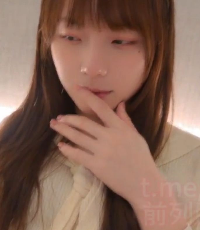 伪娘百度盘合集JunnaHung筱鈞好友圣诞夜女装1V756MB，精彩瞬间不容错过