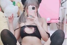 斗鱼高颜值人气主播绯红小猫作品合集30V15G，游戏与生活分享