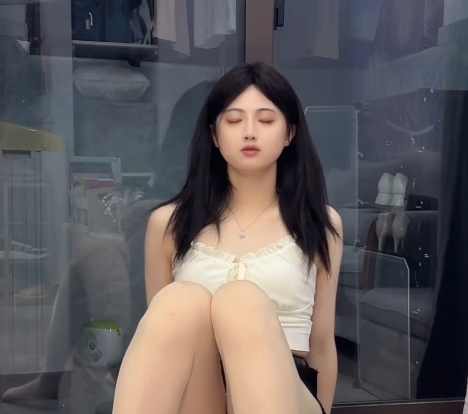 伪娘合集百度盘收藏版小薰最新225V17.7G,压缩无水印