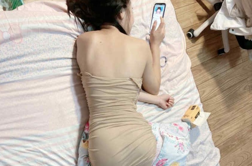 《小雨反差魅力：六六社精彩合集1V1G，1.2GB十个视频》