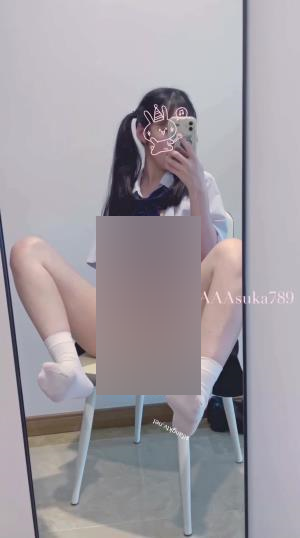 优质付费互动私拍+车阵无屏障+双马尾妹子Asuku+37v+2.29G+高清翘臀视频合集