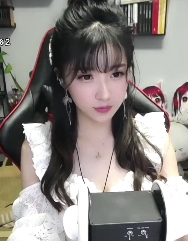 斗鱼小女巫作品合集130部37.4G，收藏无尺度