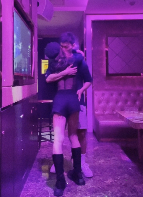 推特童酱福利组45部18G妩媚合集