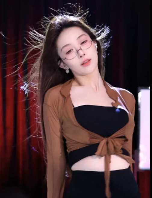 抖音虞姿45v热舞大集合丰满美人4.7G合集