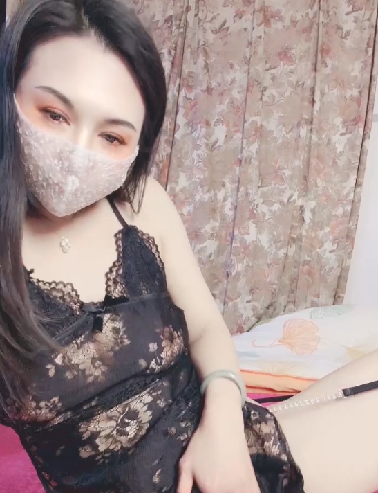 推特俏俏高难度钢管舞68部32.1G优质美腿