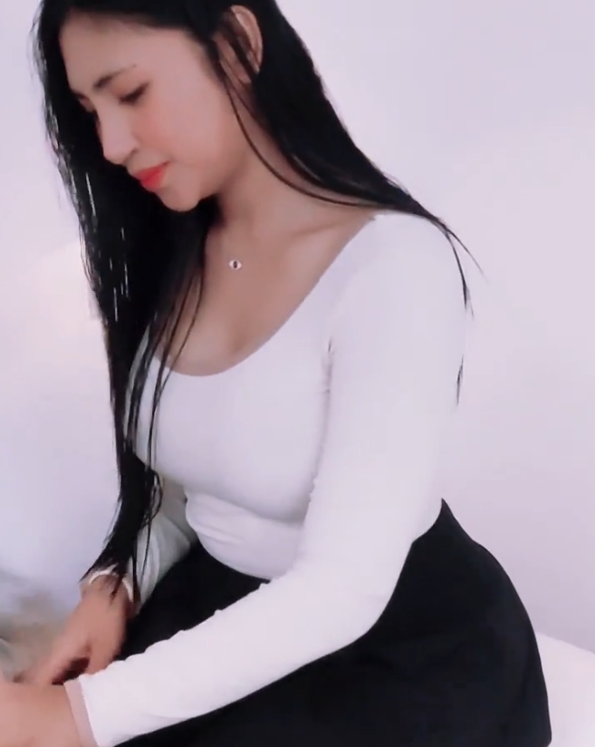 超火合集小新性感视频传媒4.08G5部太撩人了