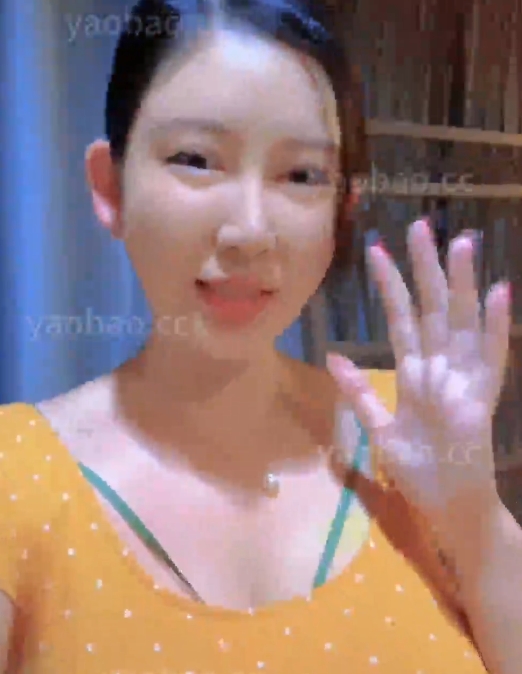 百度ED2K上海车模nova李雅展示合集86部38.4G，臀线紧绷腰摆劲力十足