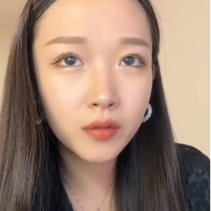 百度云资源眼镜御姐妹子视频合集57v48.6G，戴眼镜御姐