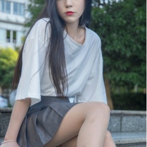 推特梦丝女神足部特辑108部82.7G解压即享