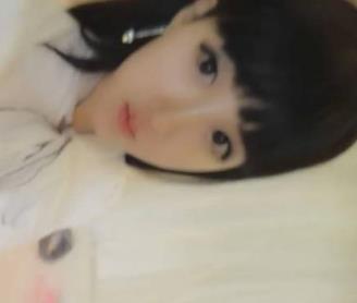 抖音瞳孔妹妹居家私拍32部2.9G珍藏版