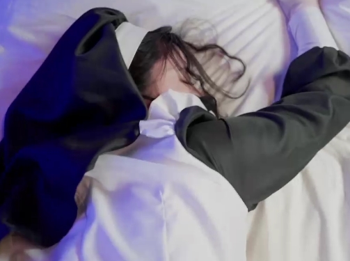 娜娜塞子修女白丝剧情1V674M推特展示