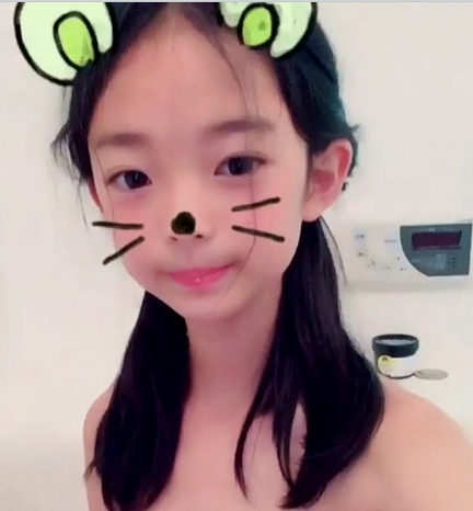 推特露娜火辣道具视频50G88部优质收藏