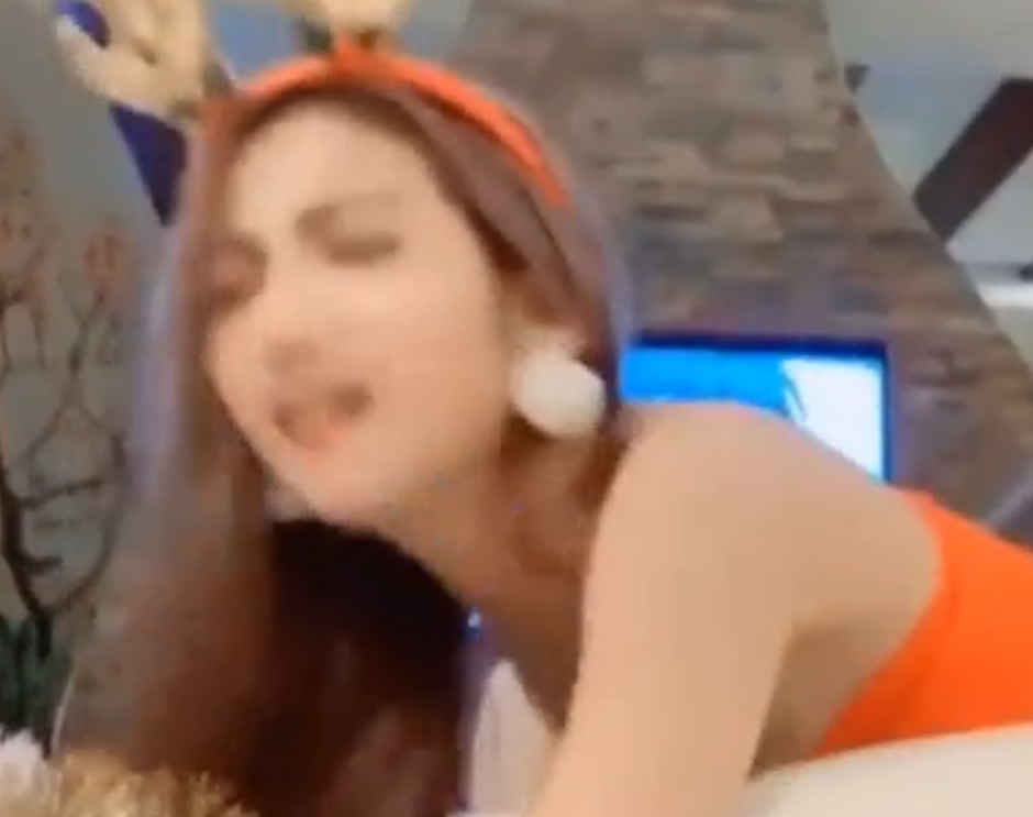 微博林柚柚私房视频12部10.48G太撩人