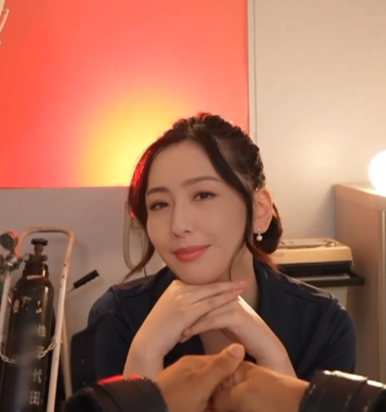 推特佟丽娅AI诊疗剧情1V1.4G绝密档案