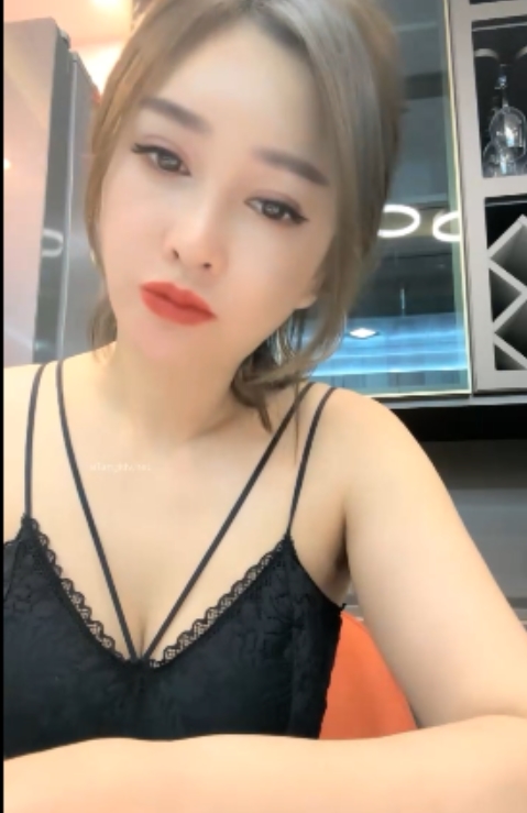 妩媚少妇足臀系列居家片24v16.3g惹火珍藏