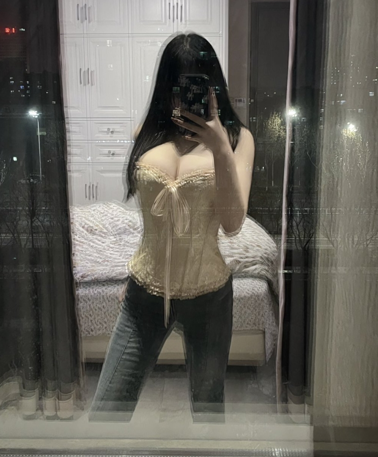 小鲅鱼推特大罩杯合集506部5.8G诱人