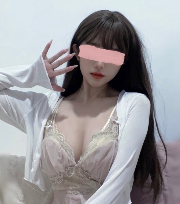 推特小粥举牌服装9V优质定制0.5G资源