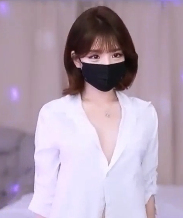 OnlyFansyouha1004蜜桃晃动视频85部12G极致珍藏