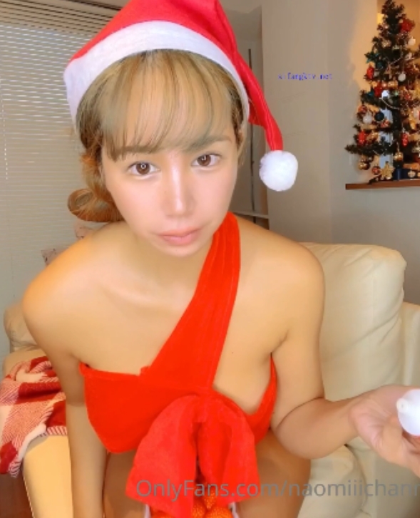 naomi蜜桃臀神秘处放飞推特视频1部338MB太诱人