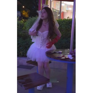 推特蕾丝婚纱妹演唱会跟拍多角度429MB绝美视角