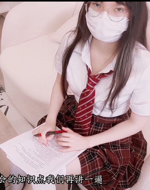 推特小熊奈奈优质视频22部17G