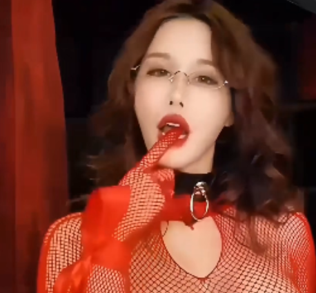 辛尤里性感合集推特5部4.91G