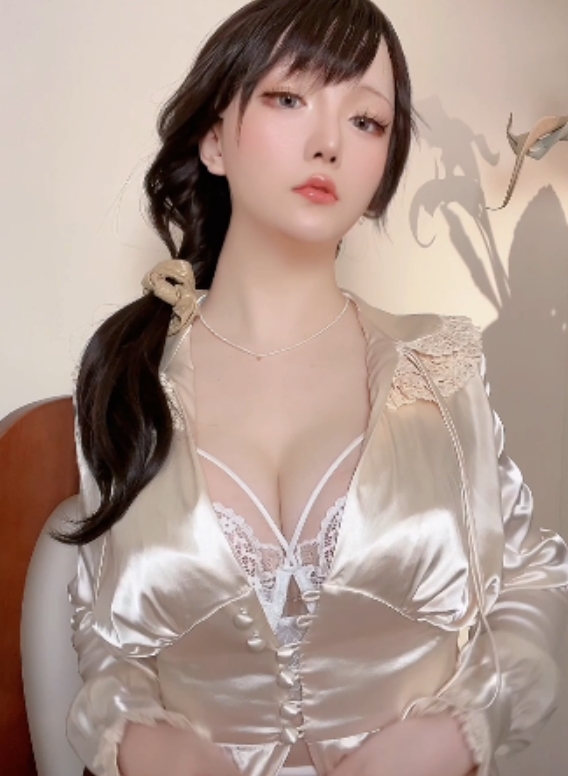 星之遲遲推特寫真合集4.1G88部極致誘惑