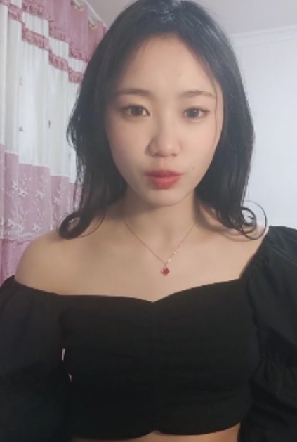 半糖苏酥热舞+私录88部38.8G腿玩年