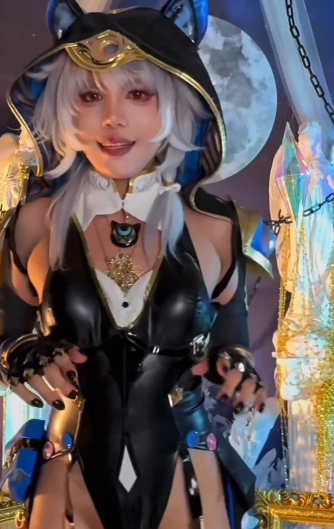 17.8GVelvet优质伪娘合集推特8V