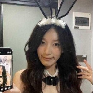 推特小辣椒反差婊优质合集53V16.7G