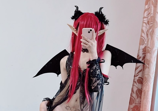 推特酒玖whimpercat诱人COSPLAY合集11套7.5G