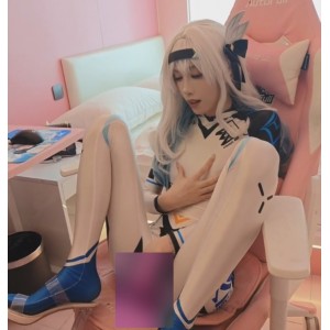 汐钰流萤TS放飞合集1部442MB珍藏版