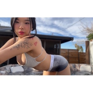 1V199MB户外美人放飞视频超对味