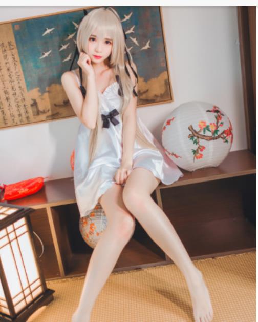 虎牙新晋超人气优质小仙女(疯猫ss)稀缺合集