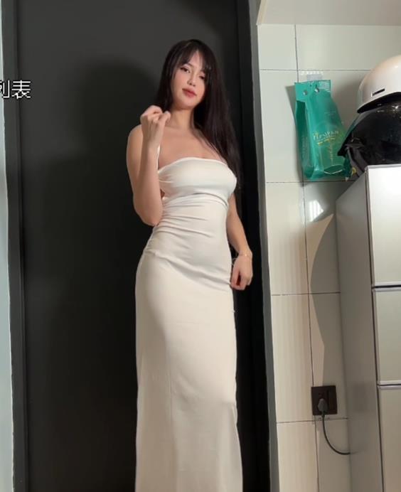 Tina很妖孽呀微博作品2部738M太勾人了