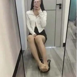长腿小狐狸反差福利私拍9部249M超绝优质