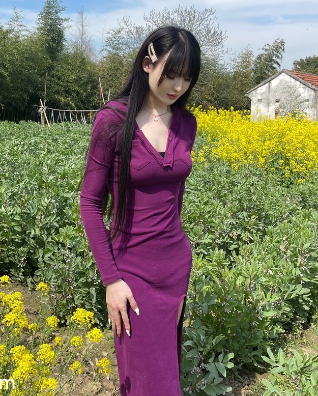 浙江嘉兴TS顾恩婷能攻能守107部1.9G风情万种